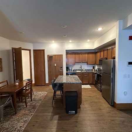 2Br Suite At The Grand Castle Pool Gym & Parking Грандвил Екстериор снимка