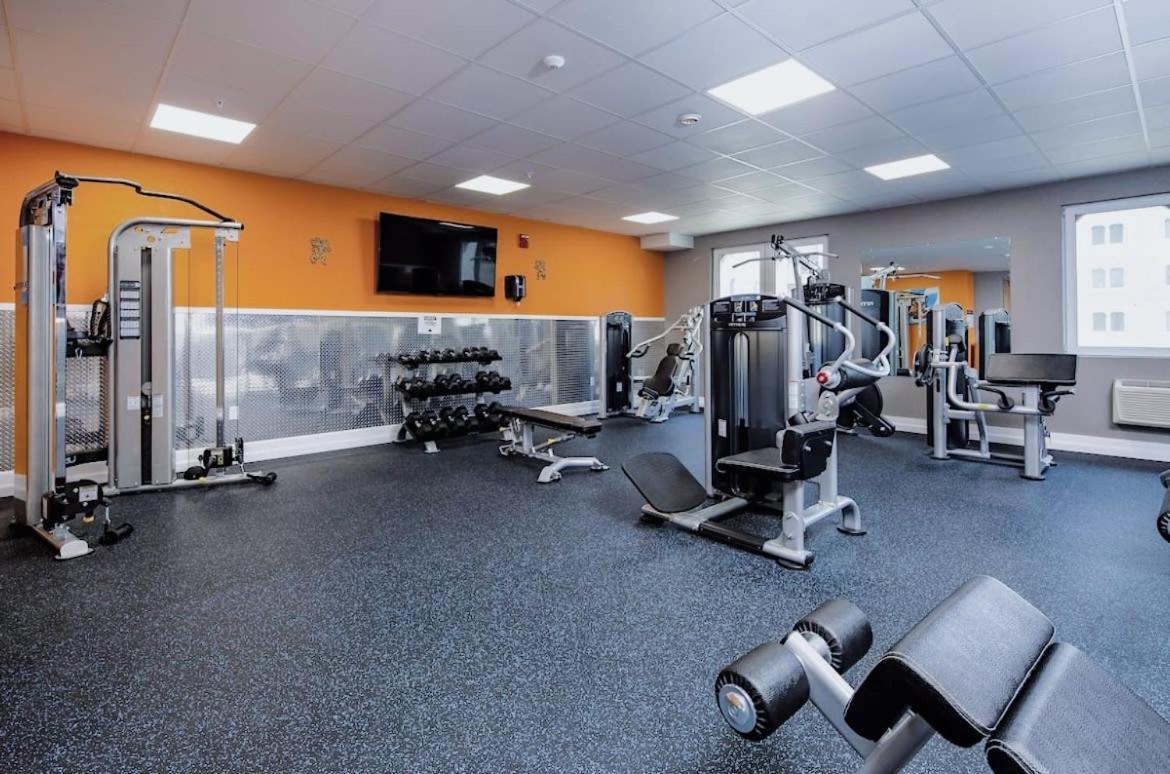 2Br Suite At The Grand Castle Pool Gym & Parking Грандвил Екстериор снимка